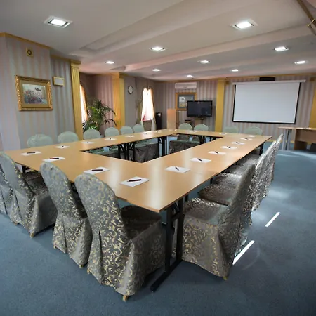 Europa Hotel 3*