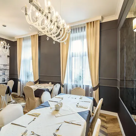 Europa Hotel 3*