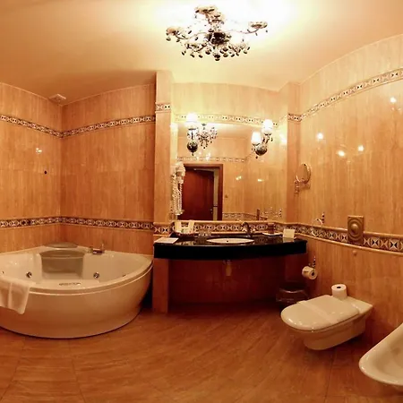 فندق Europa 3*